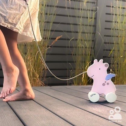 Wooden pull toy Giraffe