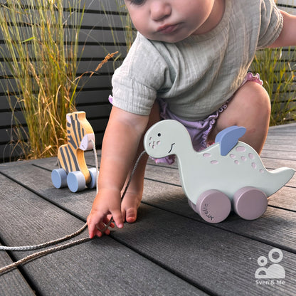 Wooden pull toy Dino